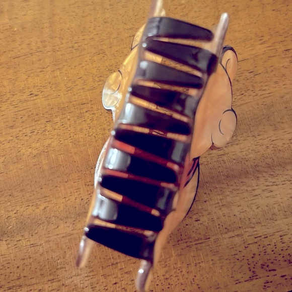 Disney Winnie the Pooh Hair Clip - Picture 2 of 2